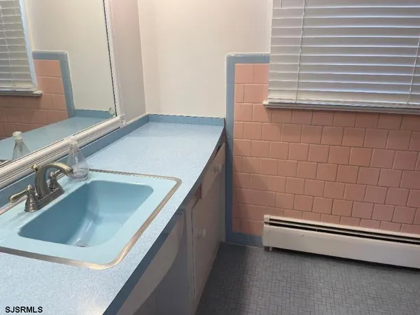 $8,000 | 114 North Brunswick Avenue, Unit JULY 20TH AUGUST 3, Margate City, NJ 08402