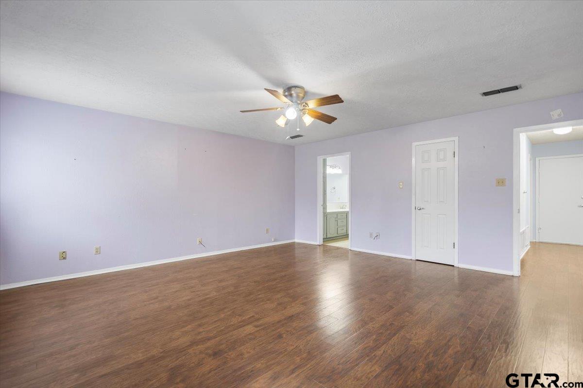 1915 Castlegate Street Henderson, TX 75654 - Photo 26 of 43