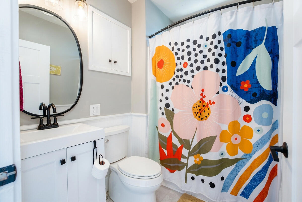 23 Googin Street Lewiston, ME 04240 - Photo 47 of 61 1st Floor Bath