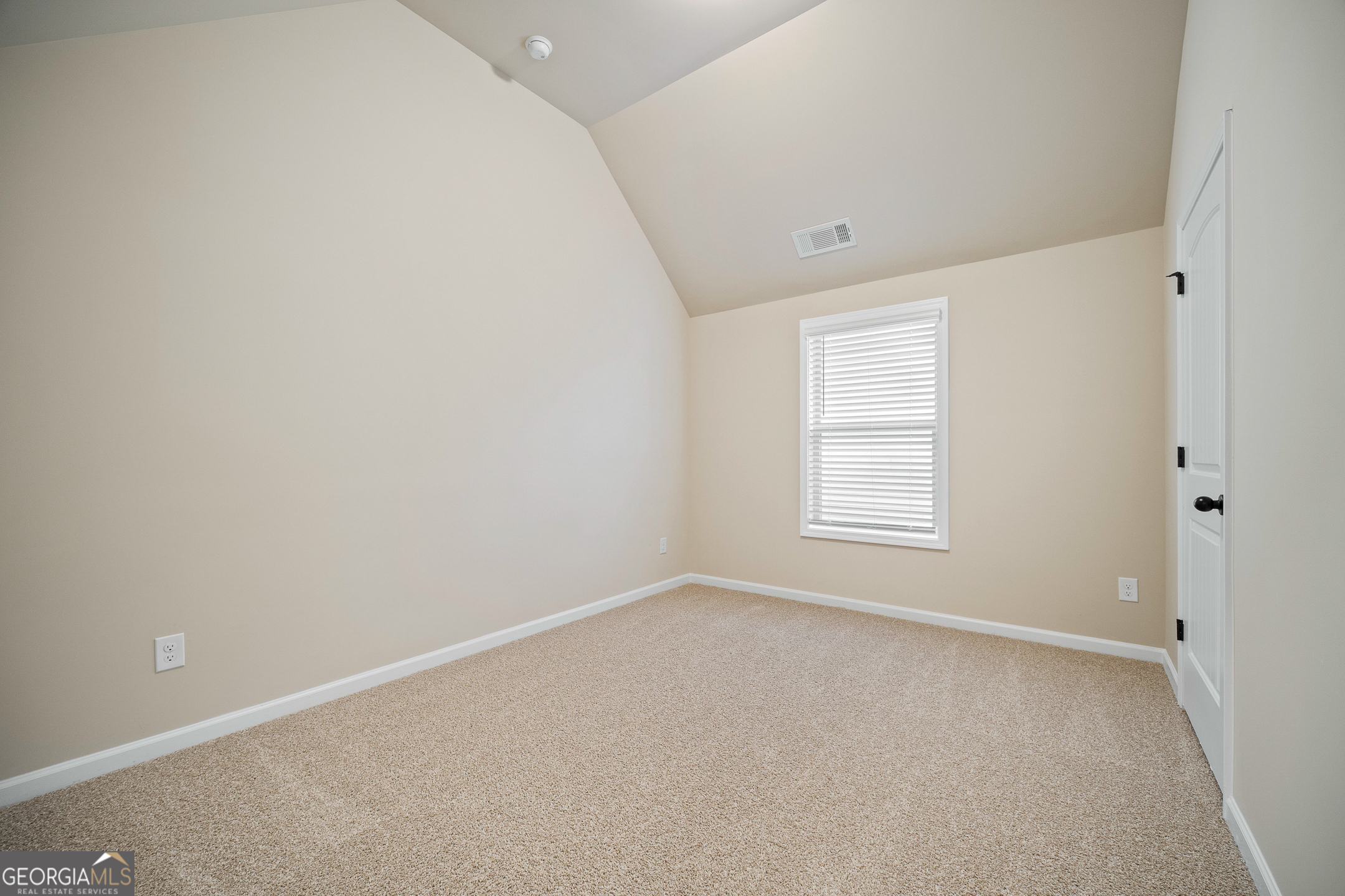 2275 Lovejoy Road Hampton, GA 30228 - Photo 11 of 20 an empty room with a window
