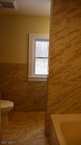 160 West Mill Road Long Valley, NJ 07853 - Photo 15 of 23