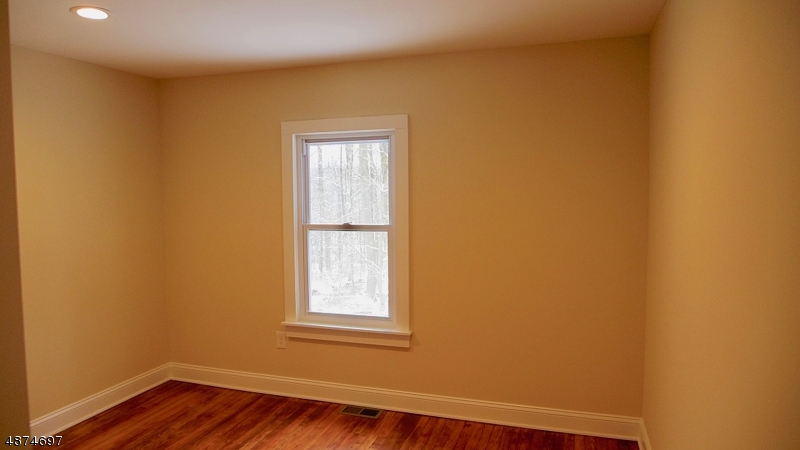 160 West Mill Road Long Valley, NJ 07853 - Photo 19 of 23