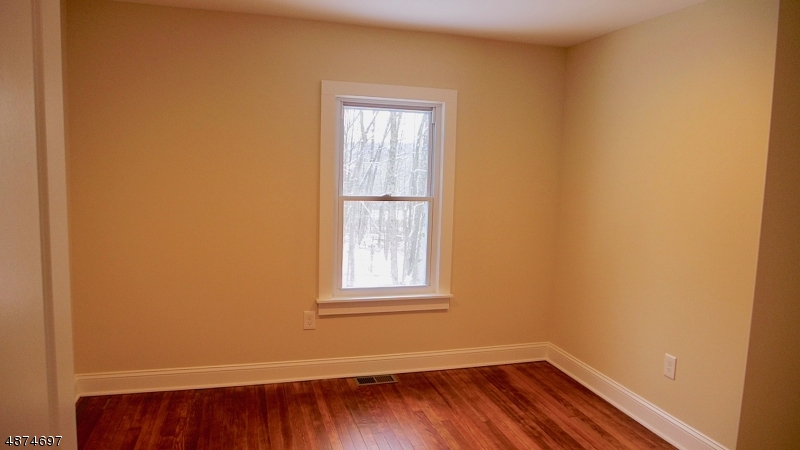 160 West Mill Road Long Valley, NJ 07853 - Photo 21 of 23