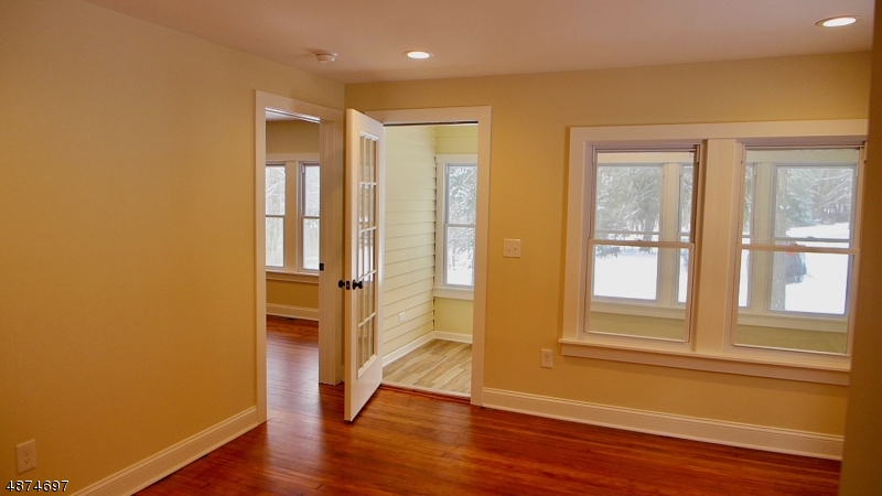 160 West Mill Road Long Valley, NJ 07853 - Photo 6 of 23