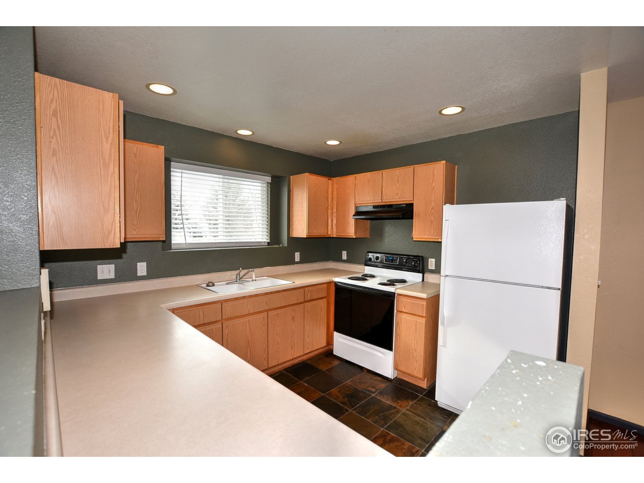702 Crown Ridge Lane, Unit 3 Fort Collins, CO 80525 - Photo 11 of 25 Gallery Image 11