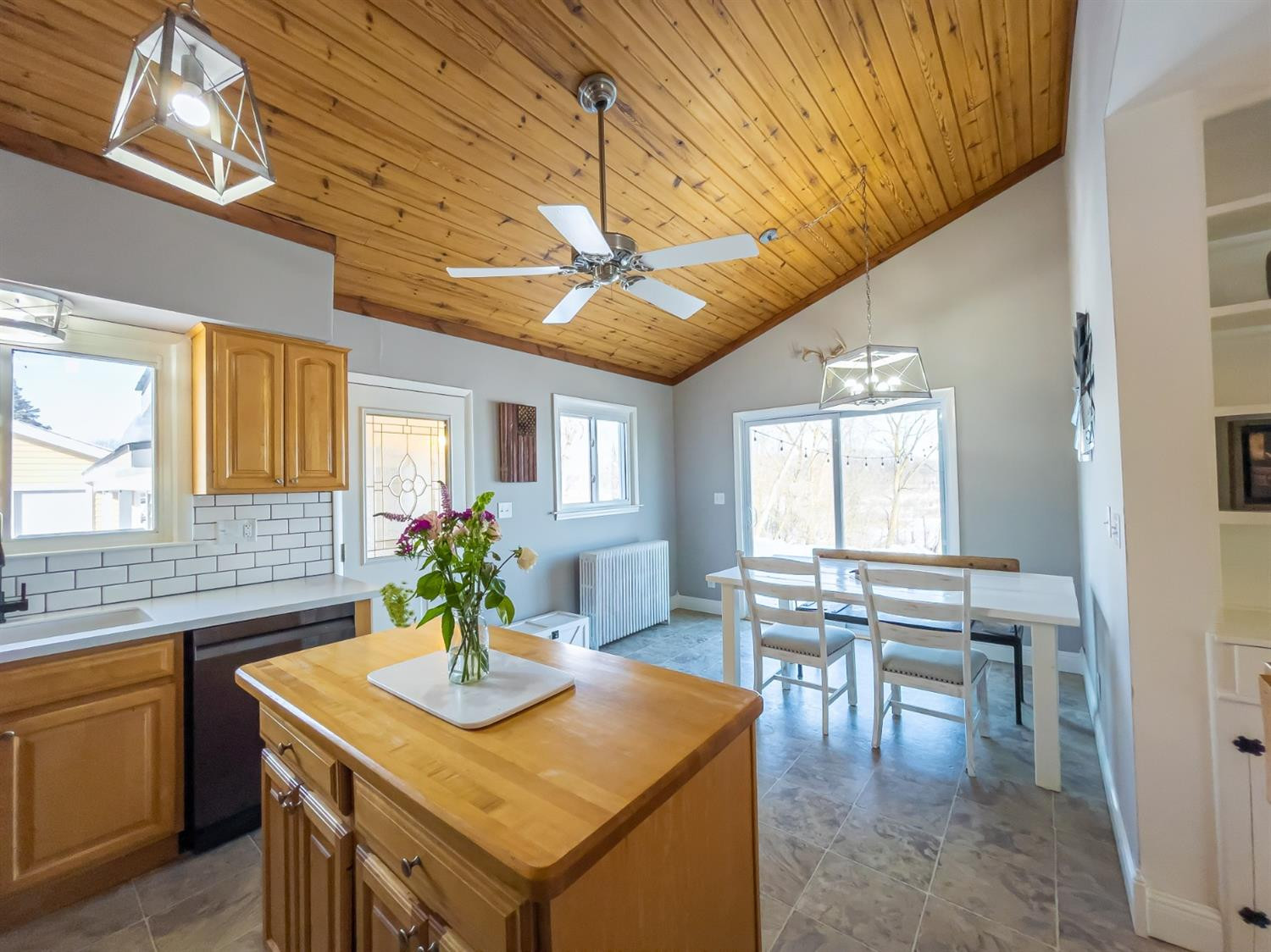 11316 East Austin Road Manchester, MI 48158 - Photo 3 of 32 Photo 3