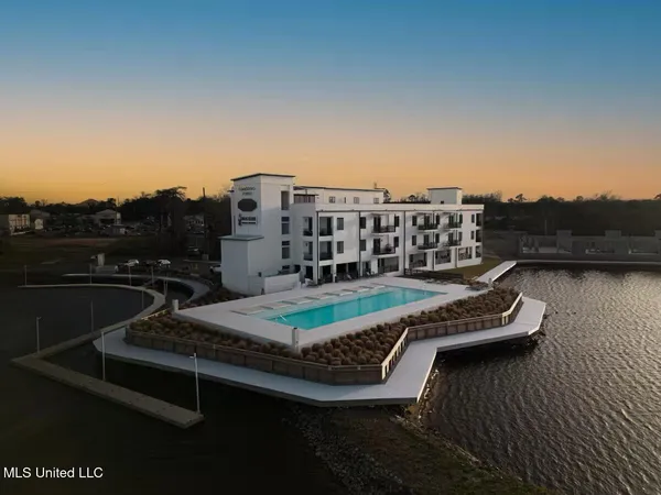 $413,000 | 1302 Magnolia Street, Unit 210, Gulfport, MS 39507