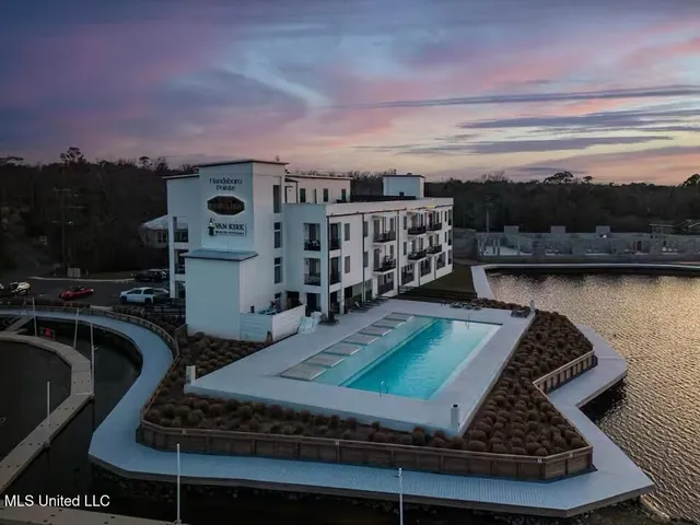 $415,000 | 1302 Magnolia Street, Unit 210, Gulfport, MS 39507