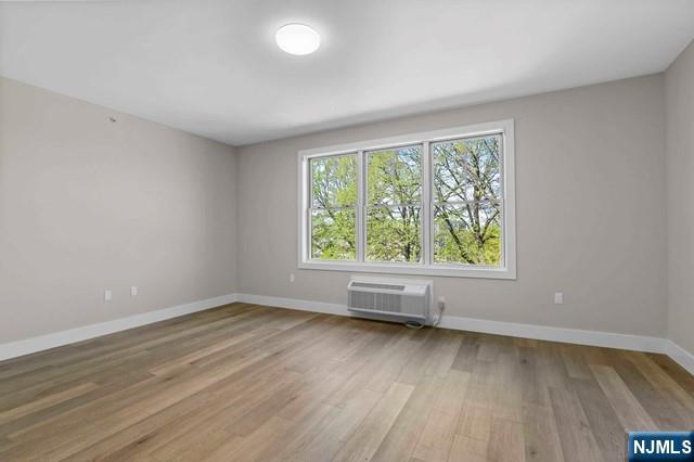 2021 Jones Road, Unit 104 Fort Lee, NJ 07024 - Photo 3 of 6