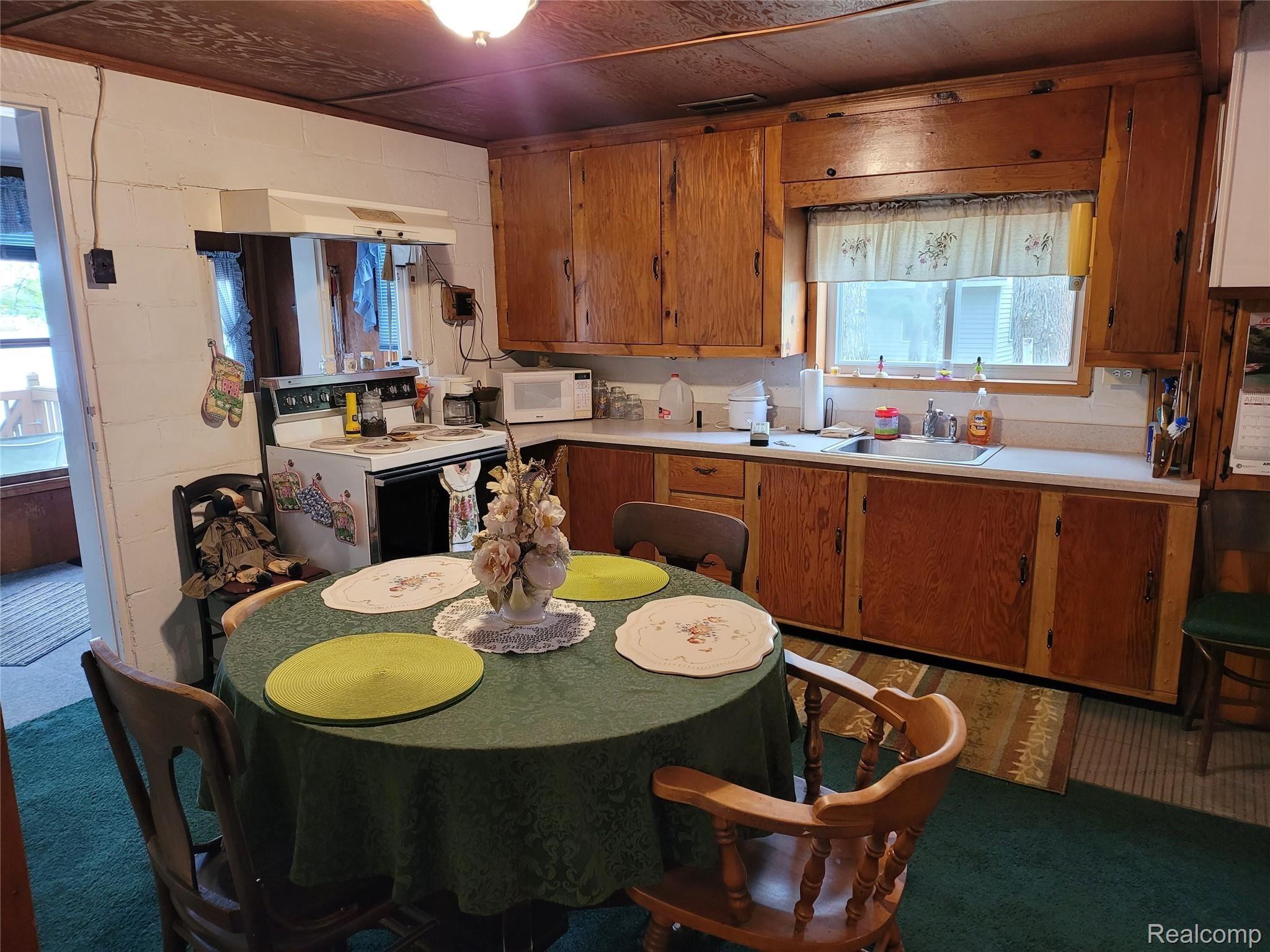 2090 Lake Road National City, MI 48748 - Photo 50 of 80 20210528_103342.jpg