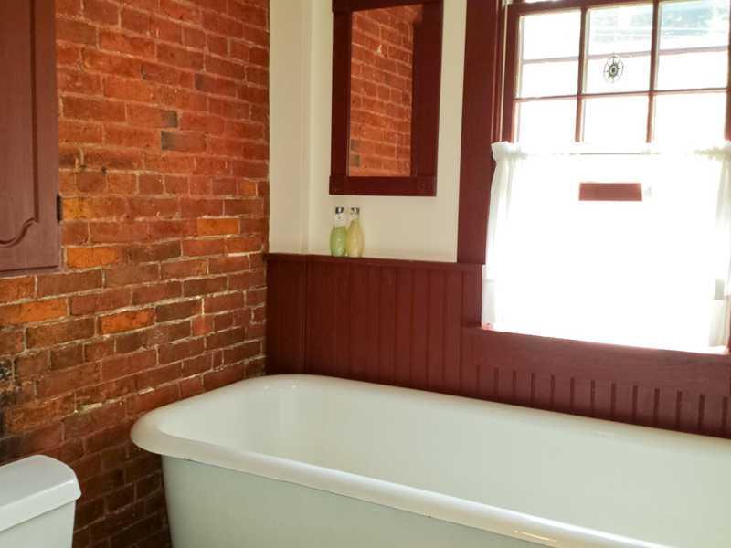 206 Robinhood Road Georgetown, ME 04548 - Photo 17 of 22 Bathroom.