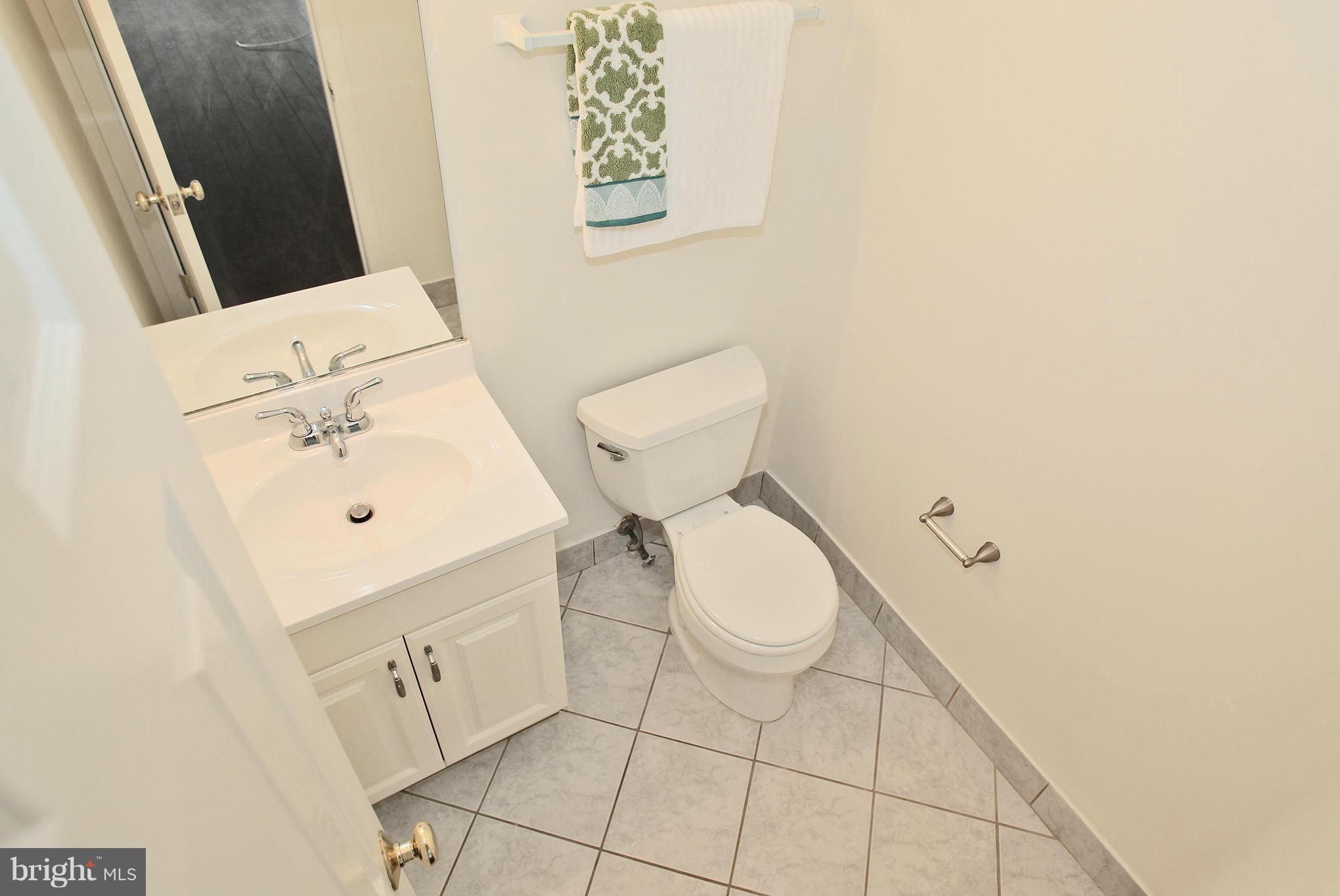 8302 Tobin Road, Unit 33 Annandale, VA 22003 - Photo 26 of 30 Half Bath (Master)