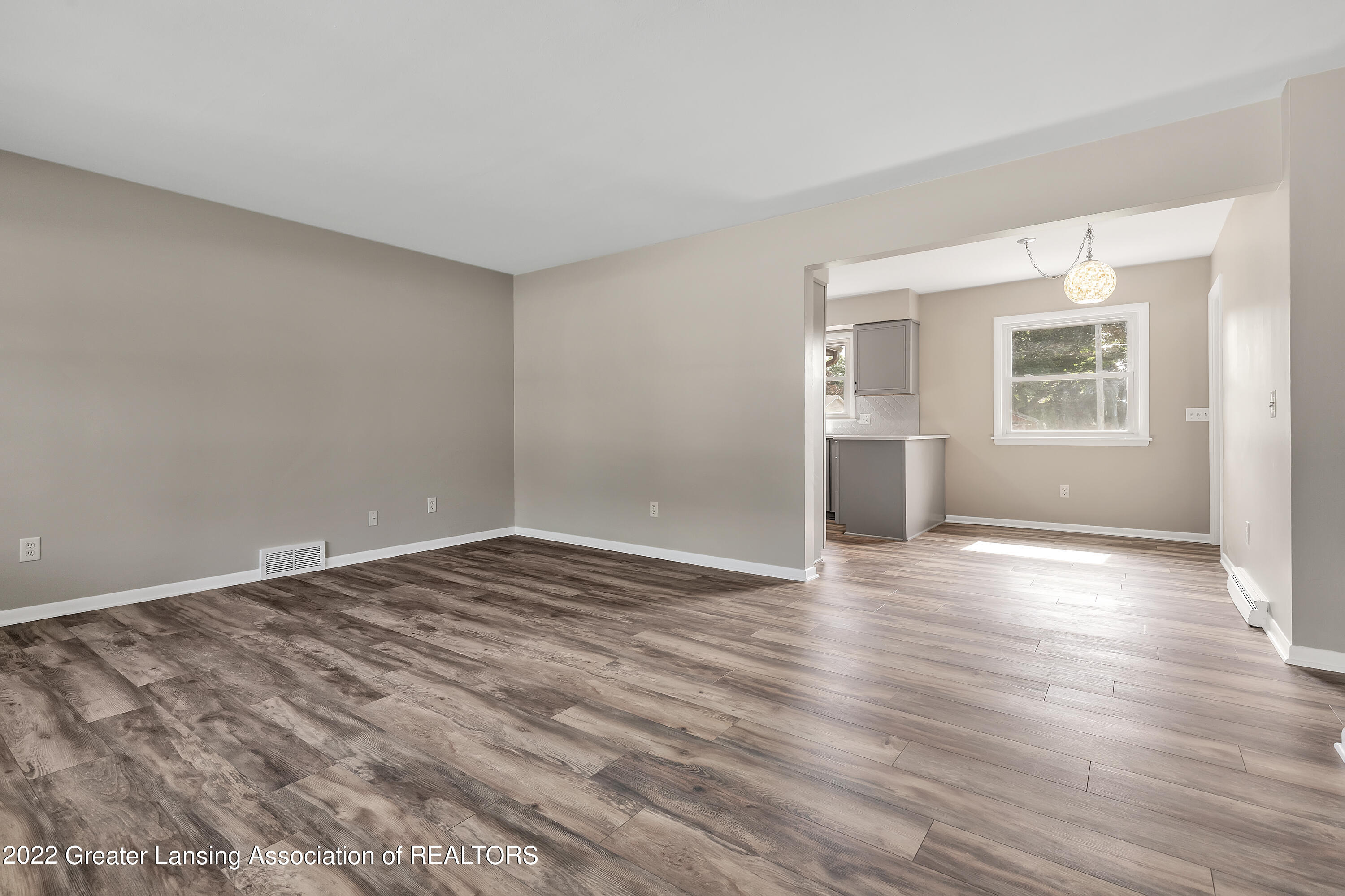 1130 North Creyts Road Lansing, MI 48917 - Photo 8 of 37 11-1130-n-creyts-rd-WindowStill-Real-Est