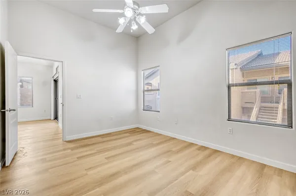 $1,525 | 8985 South Durango Drive, Unit 2043, Las Vegas, NV 89113