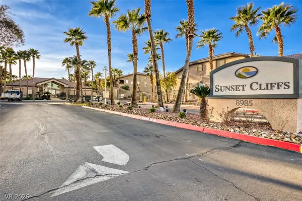 $1,525 | 8985 South Durango Drive, Unit 2043, Las Vegas, NV 89113