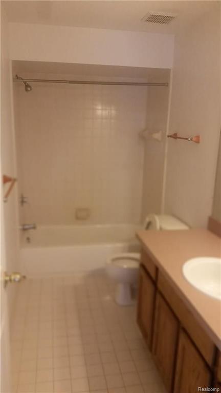 7999 Jeremy Road Belleville, MI 48111 - Photo 8 of 15