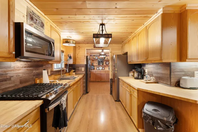 $749,999 | 11583 West Sunrise Court, Rathdrum, ID 83858