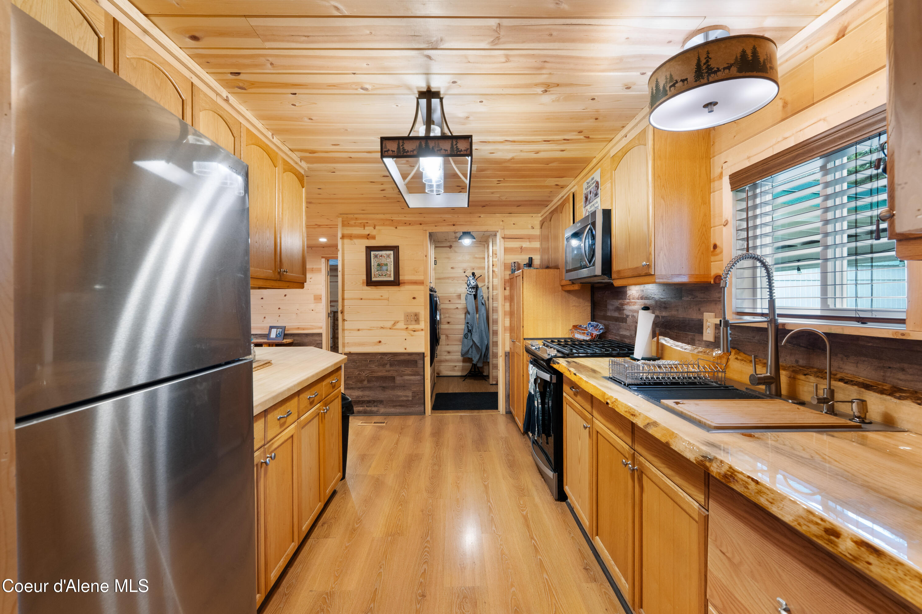 11583 West Sunrise Court Rathdrum, ID 83858 - Photo 6 of 51 11583 Sunrise Ct-32