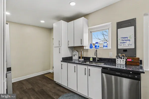 $249,900 | 14 Hanover Street, New Oxford, PA 17350