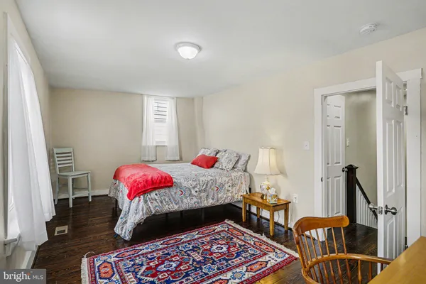 $249,900 | 14 Hanover Street, New Oxford, PA 17350