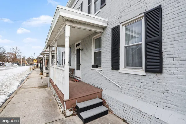 $249,900 | 14 Hanover Street, New Oxford, PA 17350