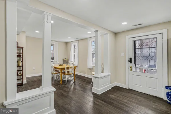 $249,900 | 14 Hanover Street, New Oxford, PA 17350