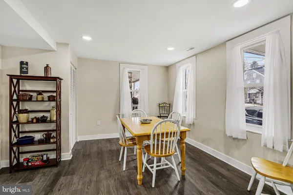 $249,900 | 14 Hanover Street, New Oxford, PA 17350