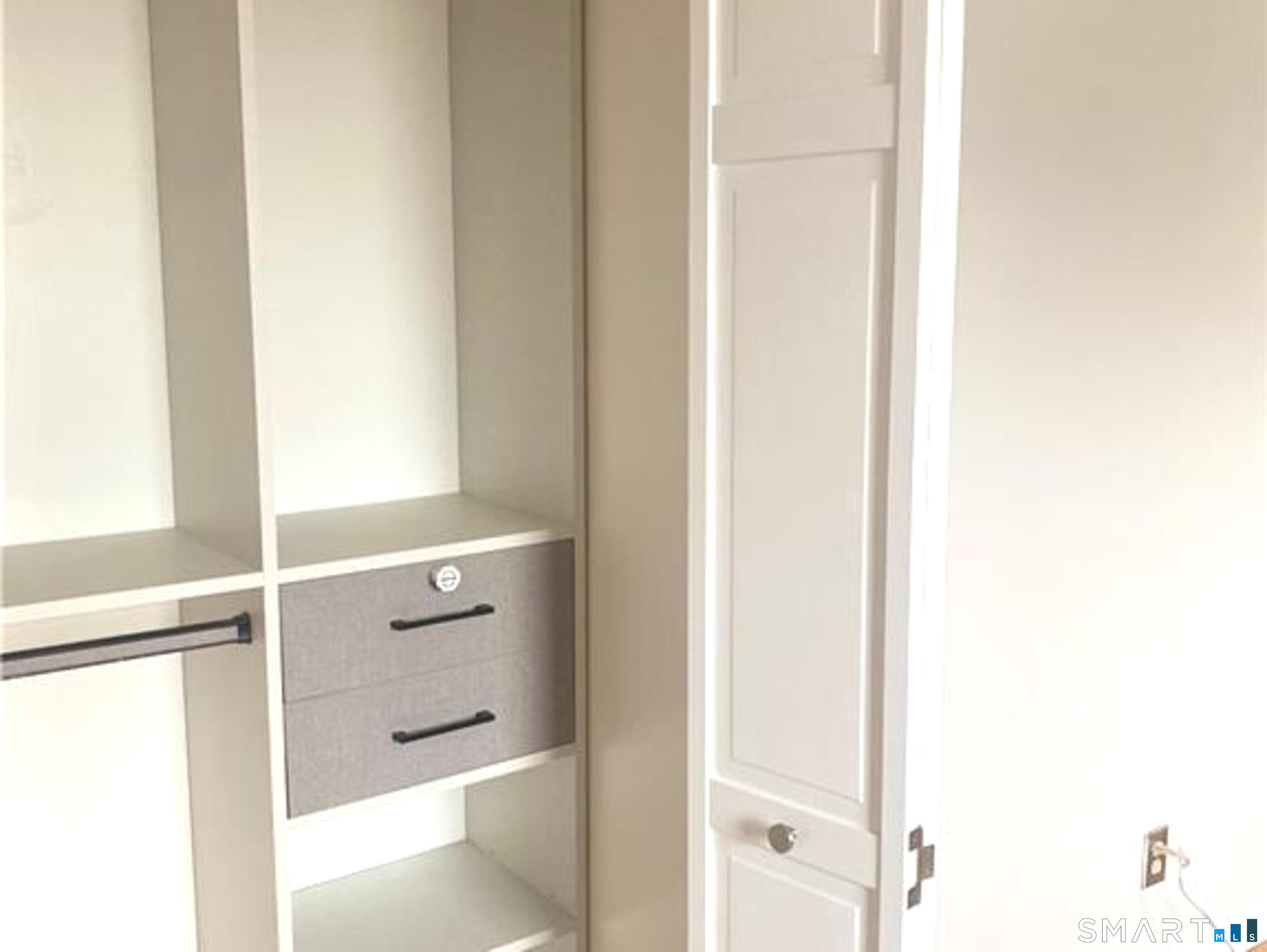 1283 Hope Street, Unit 3 Stamford, CT 06907 - Photo 11 of 15