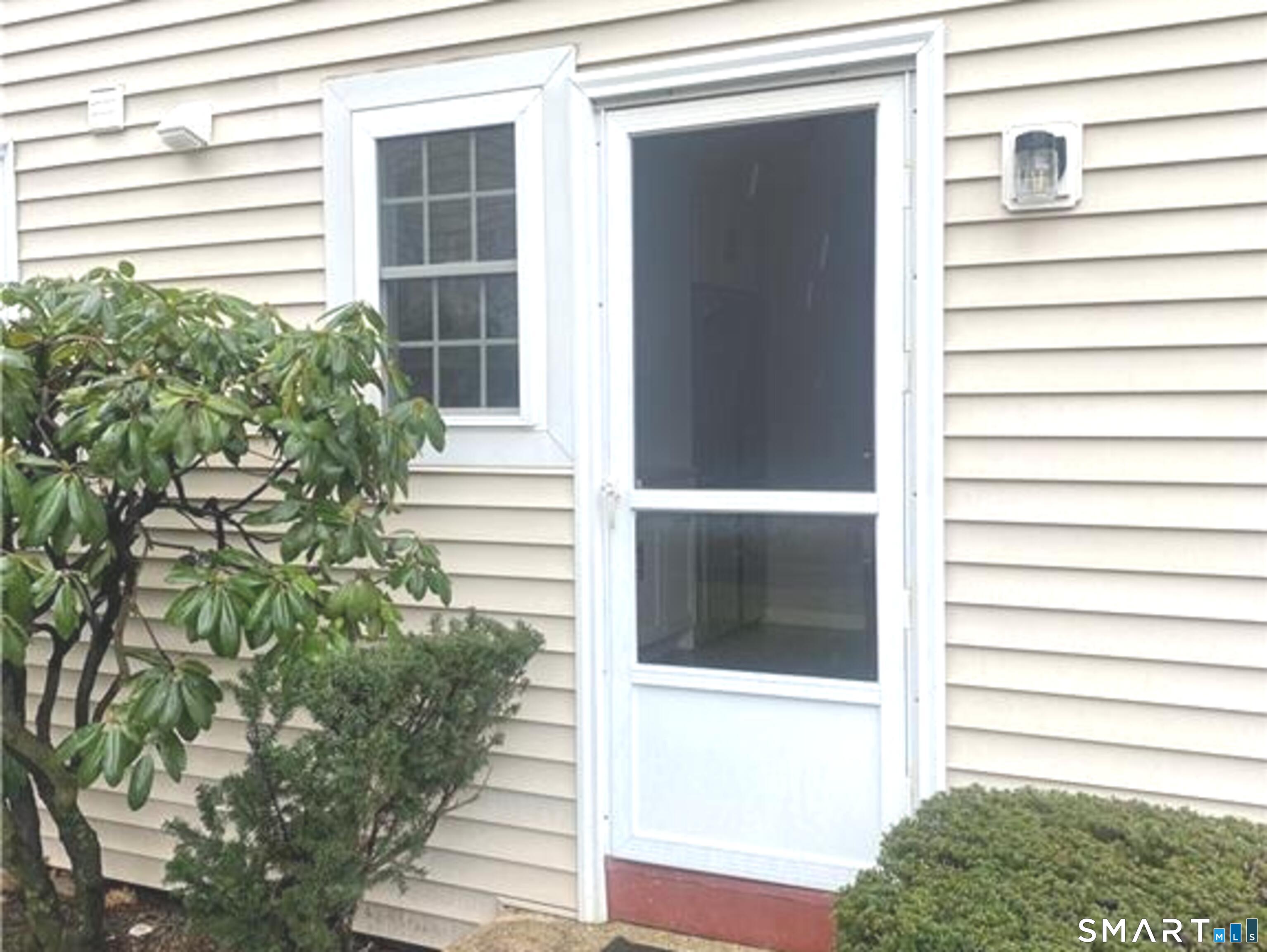 1283 Hope Street, Unit 3 Stamford, CT 06907 - Photo 15 of 15