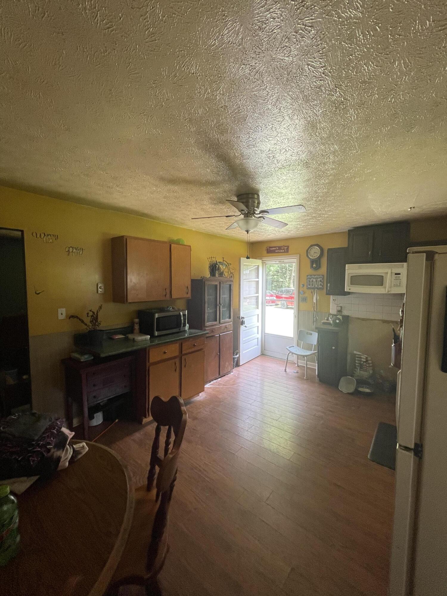 590 Adams Branch Road Frenchburg, KY 40322 - Photo 8 of 13 890AA679-F76F-42BB-A783-7FCEEF9BF731