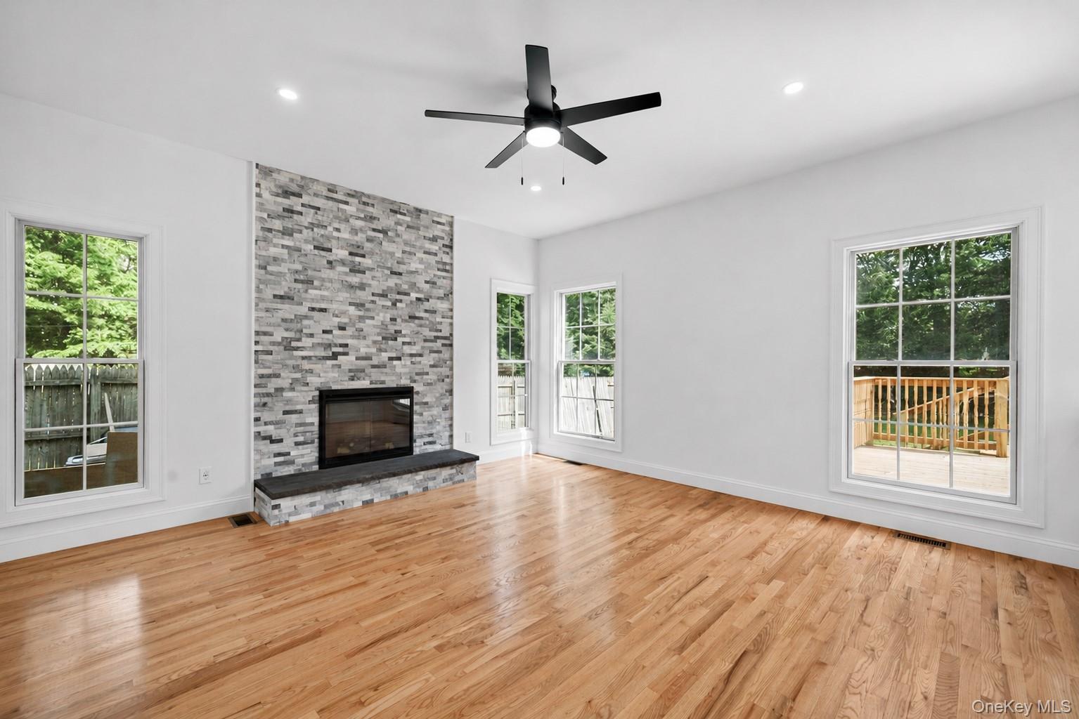 40 Muncey Road Bay Shore, NY 11706 - Photo 27 of 39
