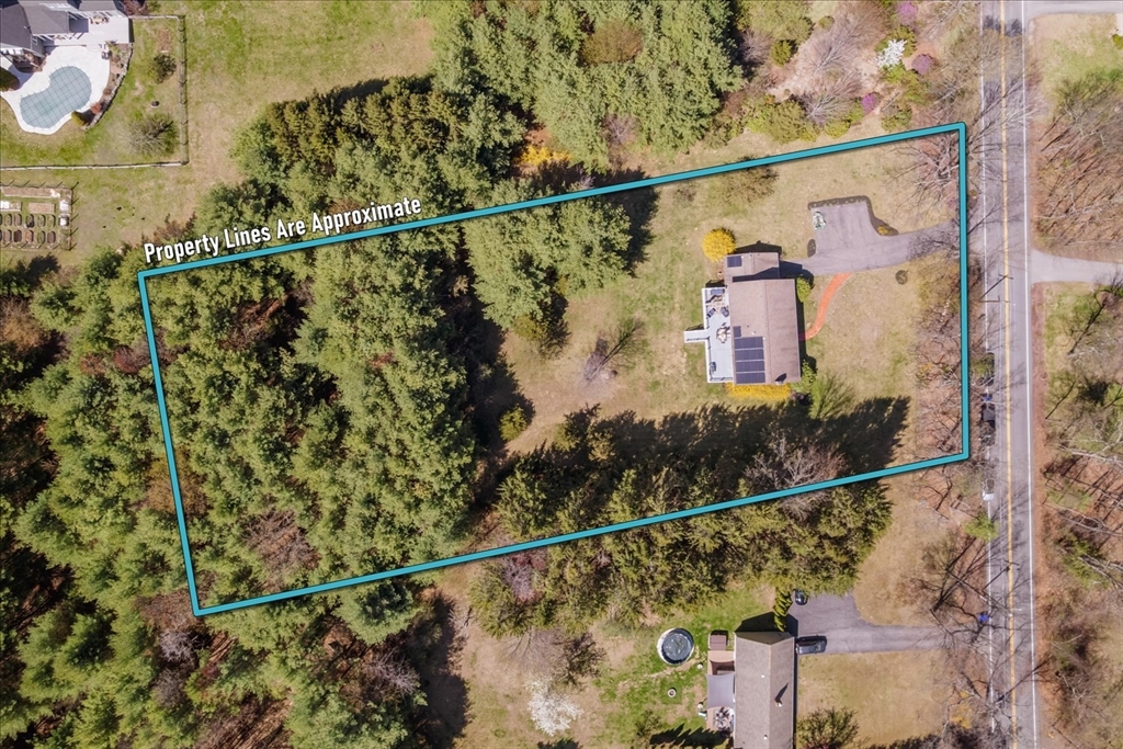 138 Benjamin Road Shirley, MA 01464 - Photo 37 of 41