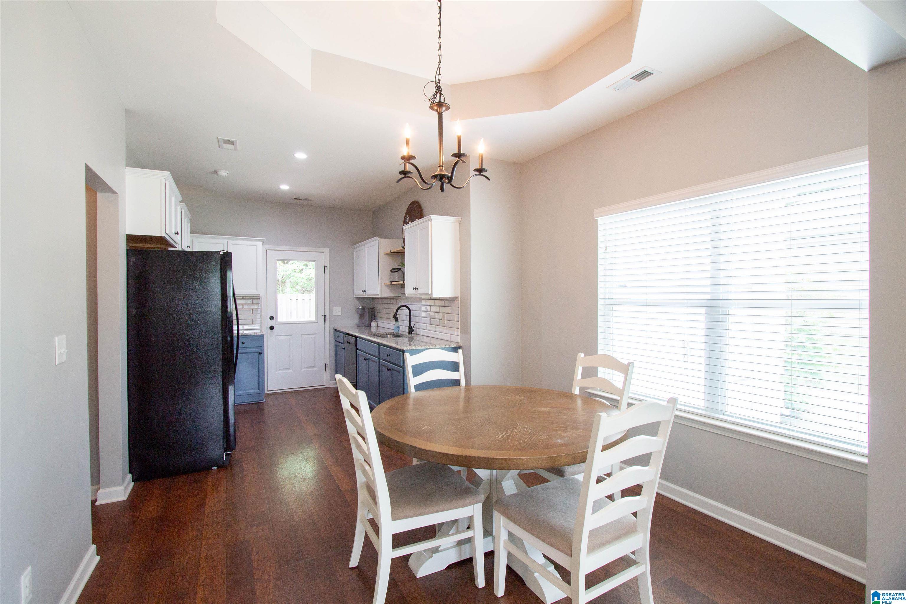 213 Hampton Drive Calera, AL 35040 - Photo 9 of 33