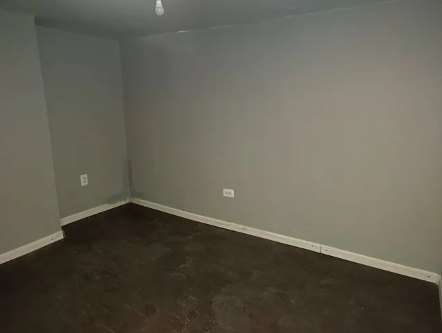 an empty room with a empty space