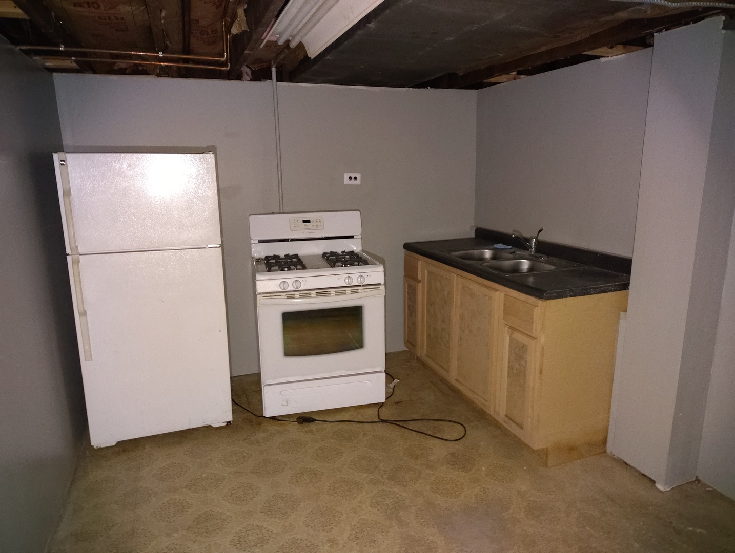 5541 West Grace Street Chicago, IL 60641 - Photo 15 of 26 a utility room with dryer and washer