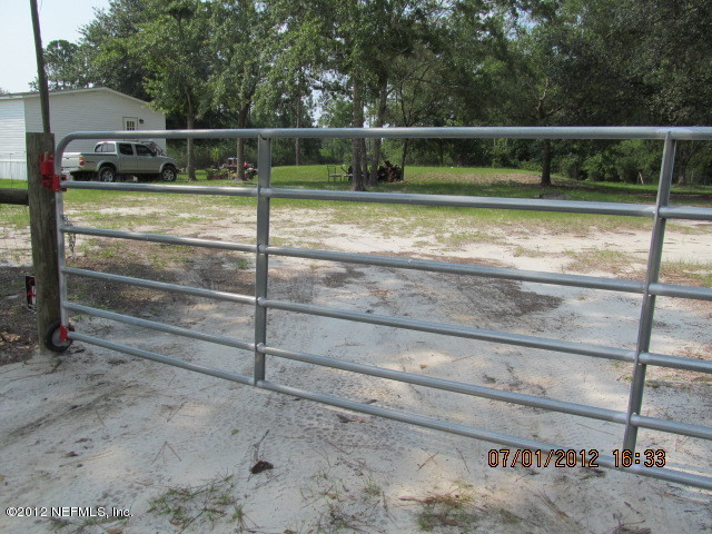 4994 Bent Twig Road Middleburg, FL 32068 - Photo 54 of 99 FRONT GATE