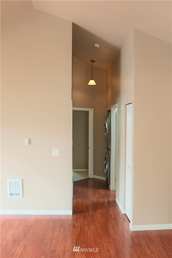 1522 196th Street Southeast, Unit A101 Bothell, WA 98012 - Photo 12 of 29 Gallery Image 12