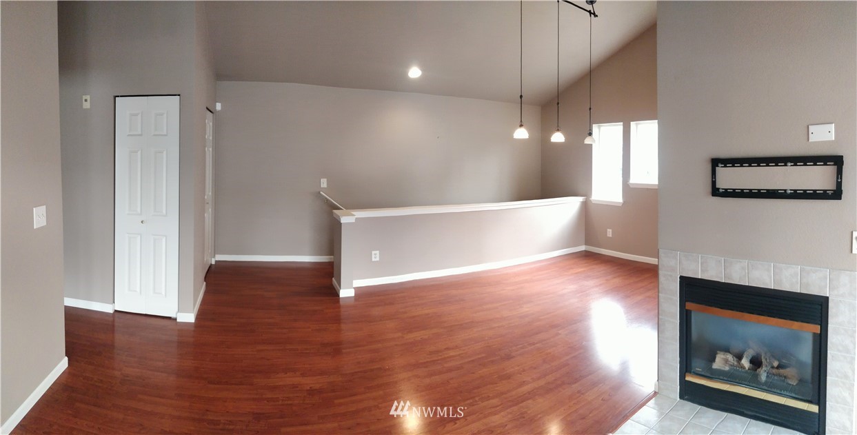 1522 196th Street Southeast, Unit A101 Bothell, WA 98012 - Photo 3 of 29 Gallery Image 3