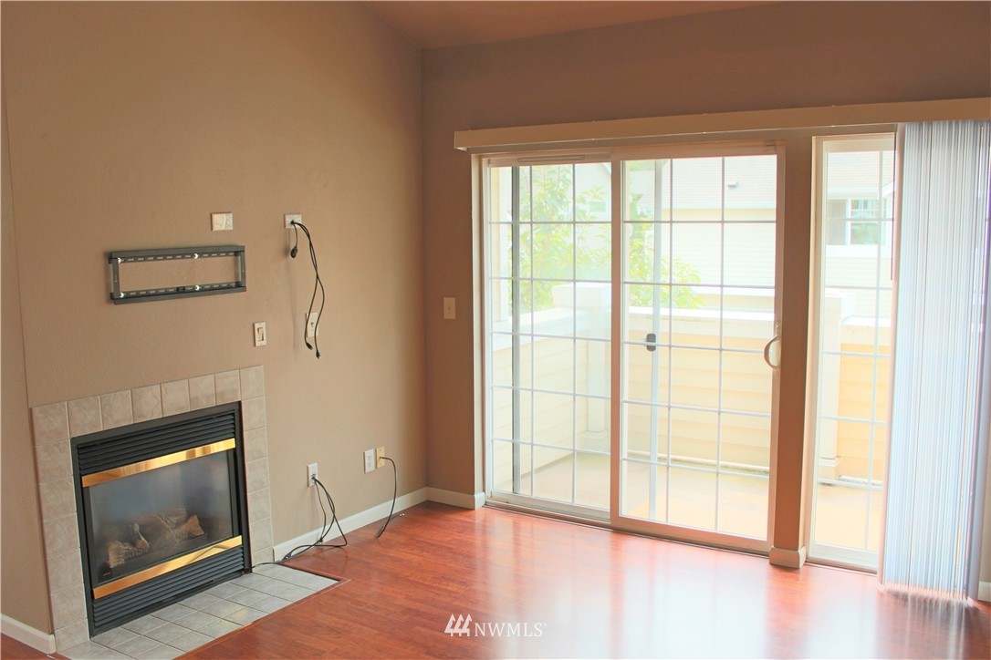 1522 196th Street Southeast, Unit A101 Bothell, WA 98012 - Photo 6 of 29 Gallery Image 6