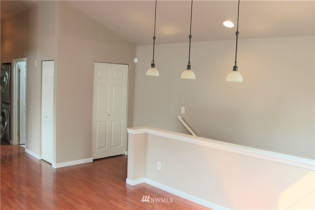 1522 196th Street Southeast, Unit A101 Bothell, WA 98012 - Photo 9 of 29 Gallery Image 9