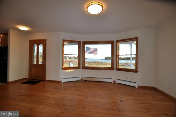 $829,900 | 10148 Champ Road, Princess Anne, MD 21853