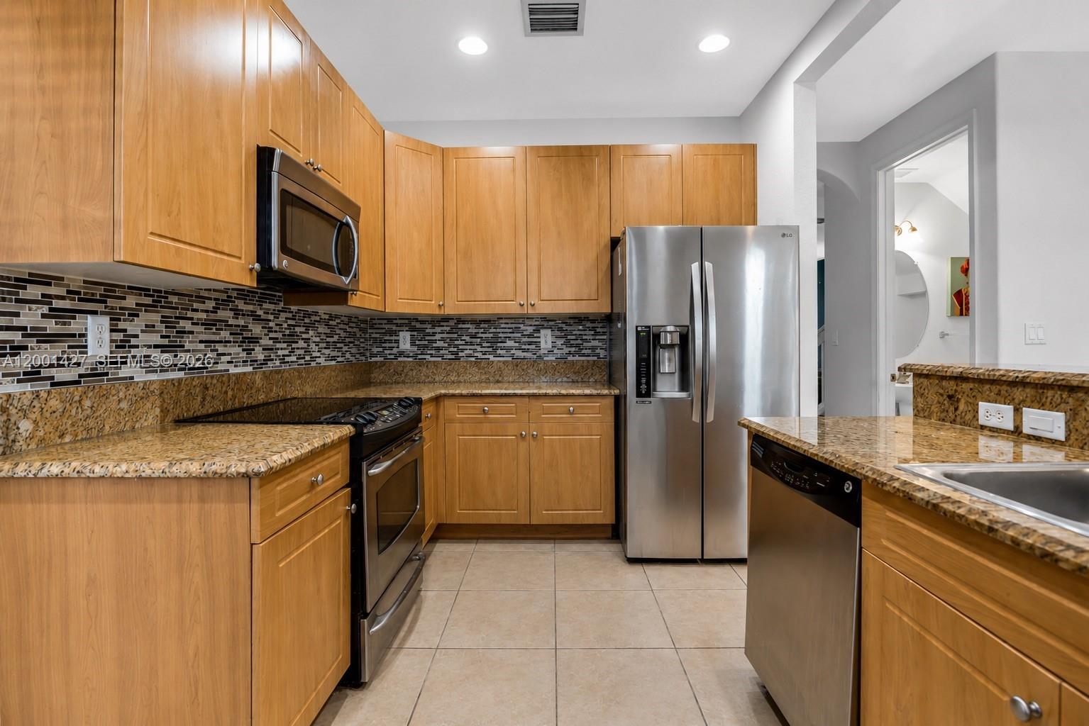 2851 Prospect Road, Unit 505 Tamarac, FL 33309 - Photo 11 of 26
