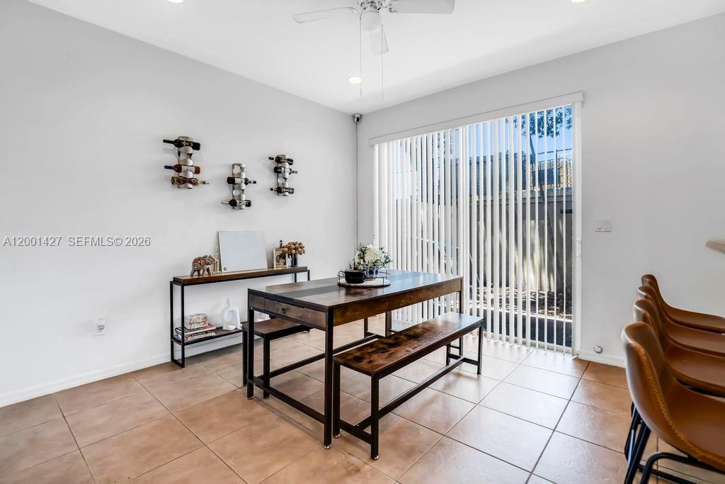 2851 Prospect Road, Unit 505 Tamarac, FL 33309 - Photo 8 of 26