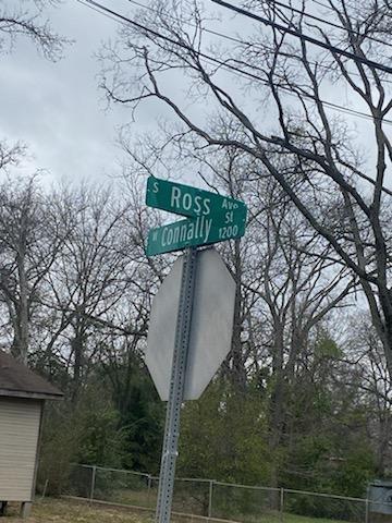 1201 West Connally Street Tyler, TX 75701 - Photo 1 of 3 a view of a bird bath