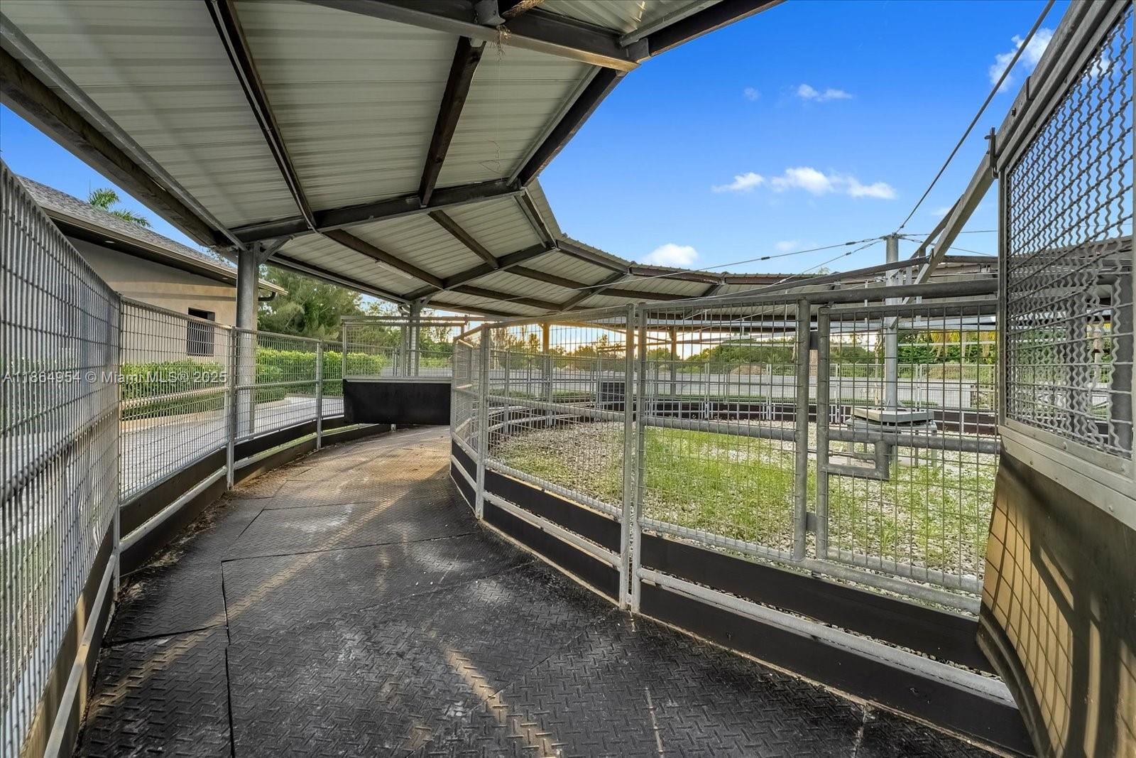 2625 Southwest 148th Avenue Davie, FL 33331 - Photo 24 of 55