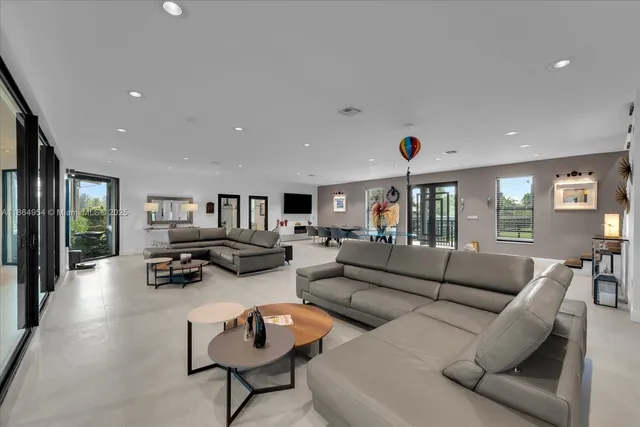 $8,750,000 | 2625 Southwest 148th Avenue, Davie, FL 33331