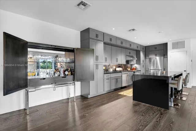 $8,750,000 | 2625 Southwest 148th Avenue, Davie, FL 33331