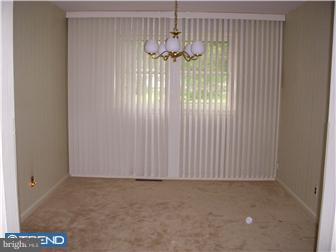 130 North Valleybrook Road Cherry Hill, NJ 08034 - Photo 6 of 7