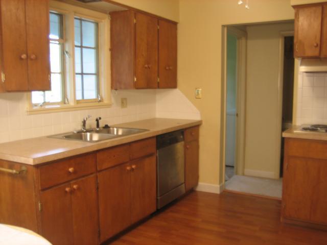 3869 Chevington Road Columbus, OH 43220 - Photo 4 of 11
