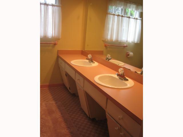 3869 Chevington Road Columbus, OH 43220 - Photo 10 of 11